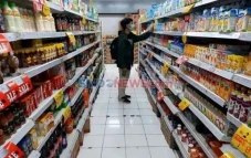 Rokok dan Kopi Mahal,...