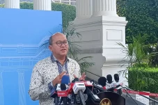 Menteri Rosan Beri Bocoran...