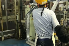 Ekspansi Industri Global...