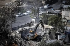 Israel Hancurkan 970...