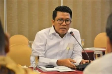 Ketua Komisi XI DPR...
