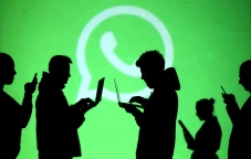 Apakah Chat WhatsApp...