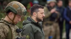 Zelensky Akui Banyak...