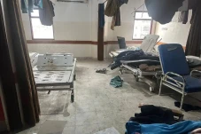 Tentara Israel Serbu...