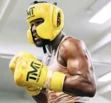 Kisah Floyd Mayweather...