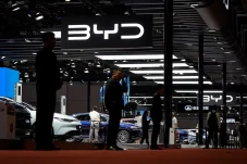 BYD Ngamuk! Jual Setengah...
