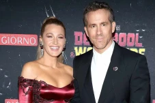 Blake Lively dan Ryan...