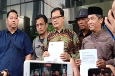 Dosen UNJ Ubedillah...