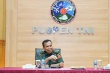TNI Dukung Program Makan...