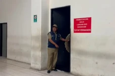 Heboh Diduga Pesta LGBT,...