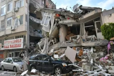 Gempa Magnitudo 6,8...
