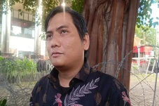 Jalani Pemeriksaan,...