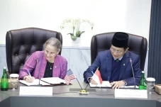 Menag dan Dubes AS Teken...