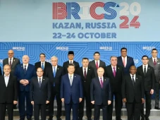 3 Keuntungan bagi BRICS...