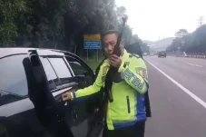 Geger Senapan Kasus...