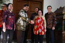 Jelang Pertemuan, Ini...