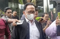 Hakim MK Ridwan Mansyur...