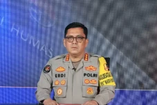 Lagi, 3 Polisi Didemosi...