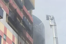 Kebakaran Glodok Plaza,...