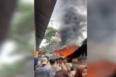 Kebakaran di Muara Bangun...