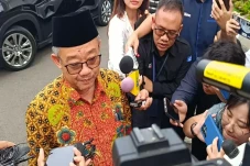 Mendikdasmen Menghadap...