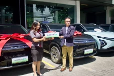 Moren Gandeng 1.600...