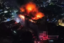 Polisi Masih Belum Bisa...