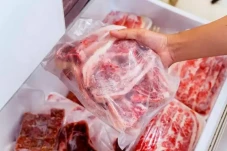 Rusia Larang Impor Daging...