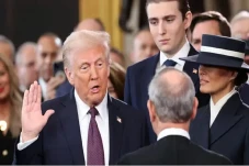 Donald Trump: Saya Perintahkan...