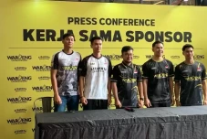 Christian Adinata Ikuti...