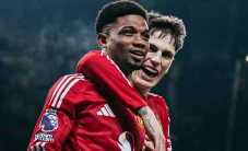 Duel Sengit di Old Trafford!...