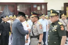 3 Komjen Polisi Bermarga...