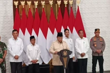 Prabowo Perintahkan...