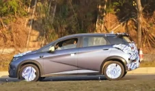 BYD Dolphin Versi Panjang...