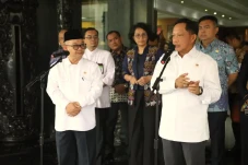 Dukung SPMB 2025, Mendagri...