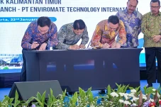 Pupuk Kaltim Teken Kontrak...