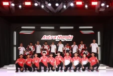14 Pembalap Muda Astra...