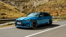 BMW Siap Luncurkan M3...