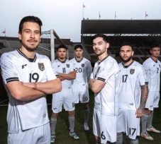 Erspo Rilis Jersey Tandang...