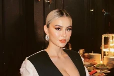 Tok! Agnez Mo Harus...