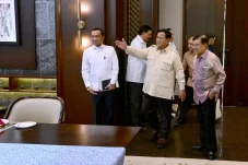 JK Temui Prabowo di...