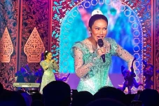 Duet Gemas Yura Yunita...