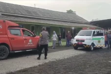 Penagih Utang Bank Keliling...