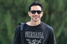 Darius Sinathrya Kritik...