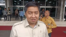 Respons Isu Reshuffle,...