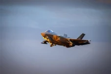 Jet Tempur Siluman F-35...
