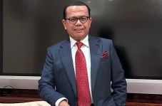 Aksi Koboi Pengacara...