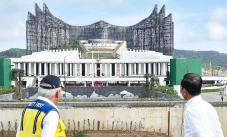 Anggaran Diblokir Prabowo,...