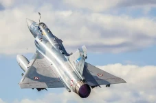 Jet Tempur Mirage 2000...