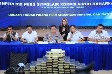 Gudang Pengolahan Timah...